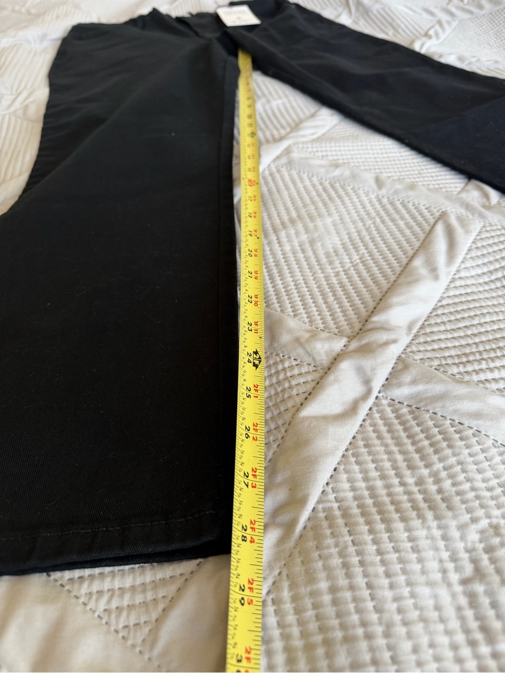 Gloria Vanderbilt Black Straight Leg Jeans - Picture 2 of 10